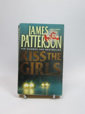 Kiss the girls