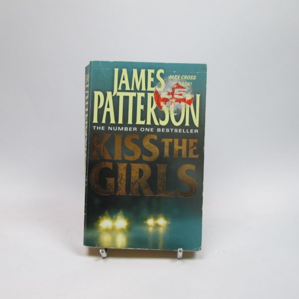 9780007858002_kiss-the-girls_front-3.jpg Kiss the girls