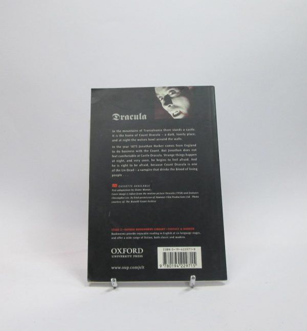 9780194229715_dracula-stage-2_back-12.jpg Dracula stage 2