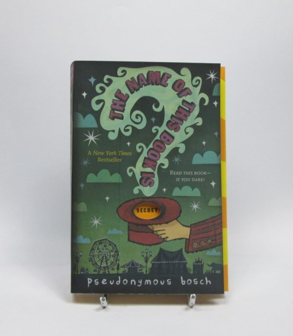 9780316113694_the-name-of-this-book-is-secret_front-4.jpg The name of this book is secret