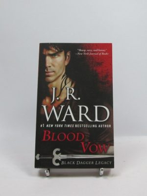 9780425286562_blood-vow-black-dagger-legacy_front-5.jpg Blood vow: black dagger legacy