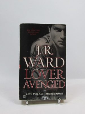 9780451228574_lover-avenged-black-dagger-brotherhood-book-7_front-4.jpg Lover avenged (black dagger brotherhood, book 7)