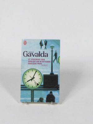 Je voudrais que quelqu'un m'attende quelque part