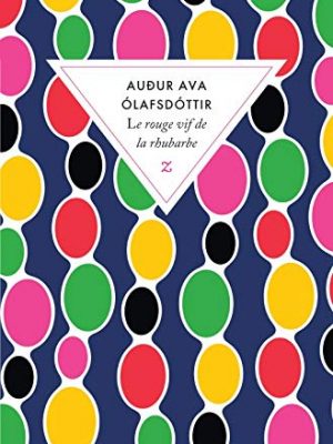 Le rouge vif de la rhubarbe