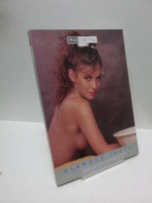 Glamour shots: guide to professional lighting techniques (pro-lighting)