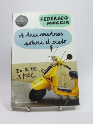 A tres metros sobre el cielo