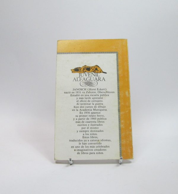 9788420432038_leo-pulgamagica-o-la-caza-de-leones-en-oberfimmel_back-7.jpg Leo pulgamágica o la caza de leones en oberfimmel