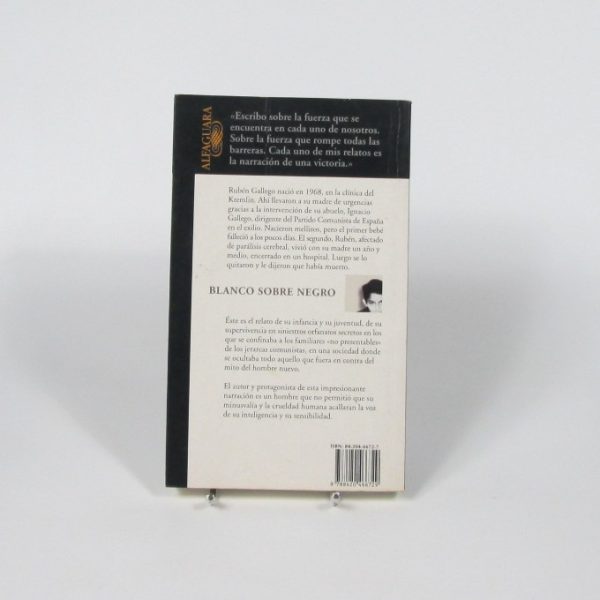 9788420466729_blanco-sobre-negro_back-1.jpg Blanco sobre negro