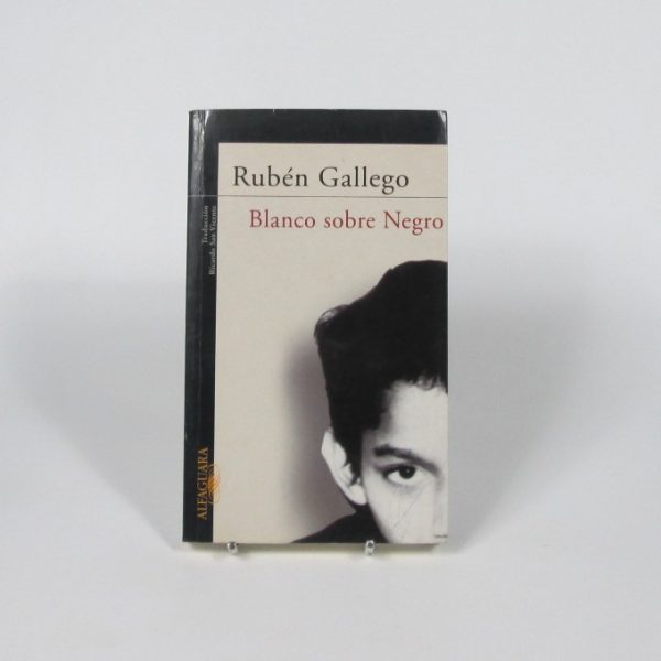 9788420466729_blanco-sobre-negro_front-1.jpg Blanco sobre negro