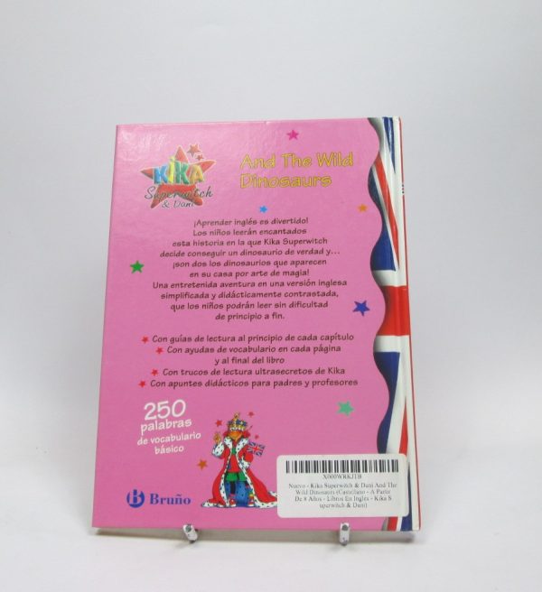 Kika superbruja y dani and the wild dinosaurs