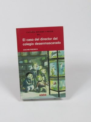 El caso del director del colegio desenmascarado