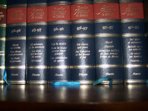 Premios planeta 1963-1966:: el cacique ; las hogueras ; equipaje de amor para la tierra ; a tientas y a ciegas