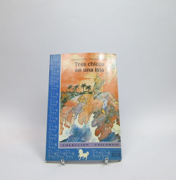 Tres chicos en una isla