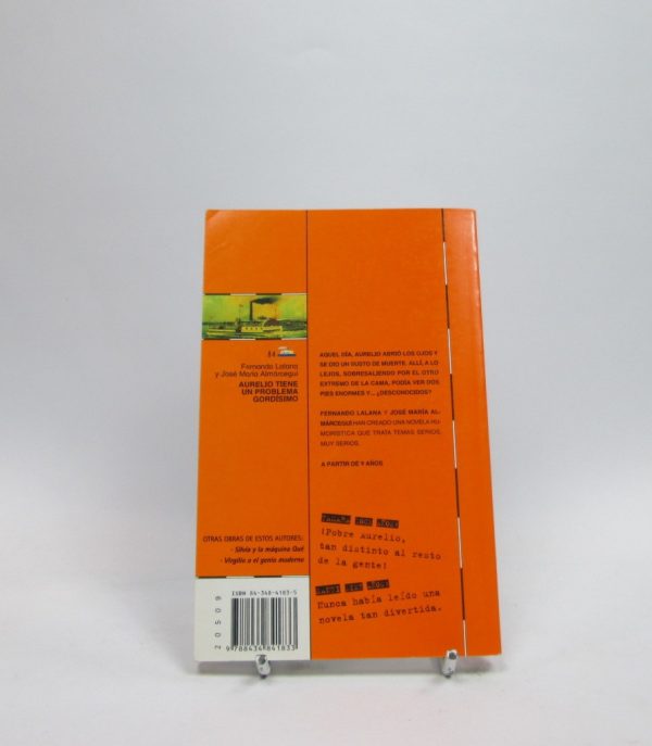 9788434841833_aurelio-tiene-un-problema-gordisimo_back-10.jpg Aurelio tiene un problema gordĂsimo