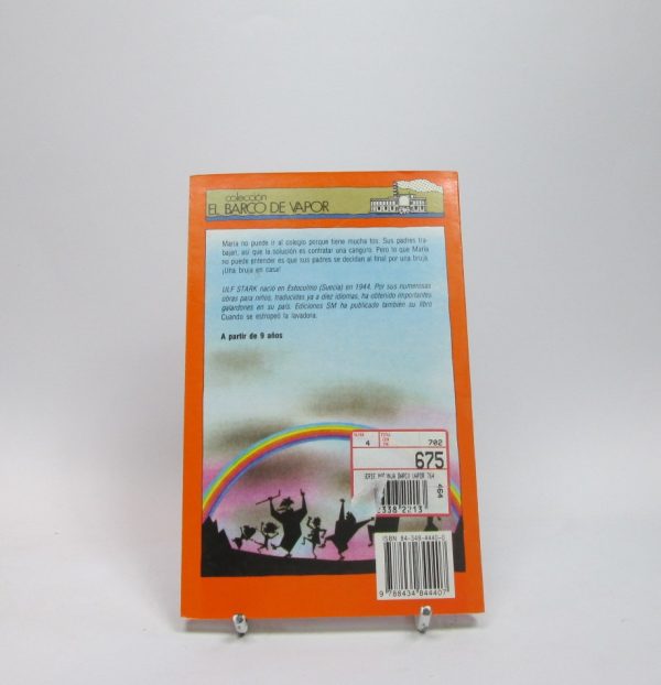 9788434844407_una-bruja-en-casa_back-9.jpg Una bruja en casa