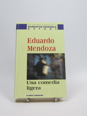 9788439582861_una-comedia-ligera_front-13.jpg Una comedia ligera