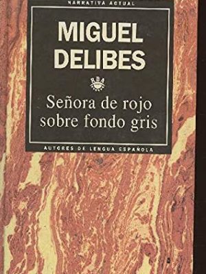 Señora de rojo sobre fondo gris