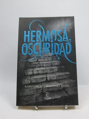 9788467034448_hermosa-oscuridad_front-3.jpg Hermosa oscuridad
