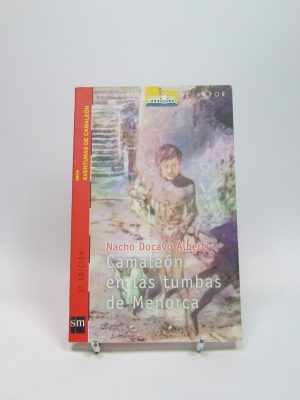 Camaleón en las tumbas de menorca