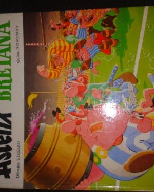 9788475100876_asterix-en-bretana_front-1.jpg Asterix en bretana