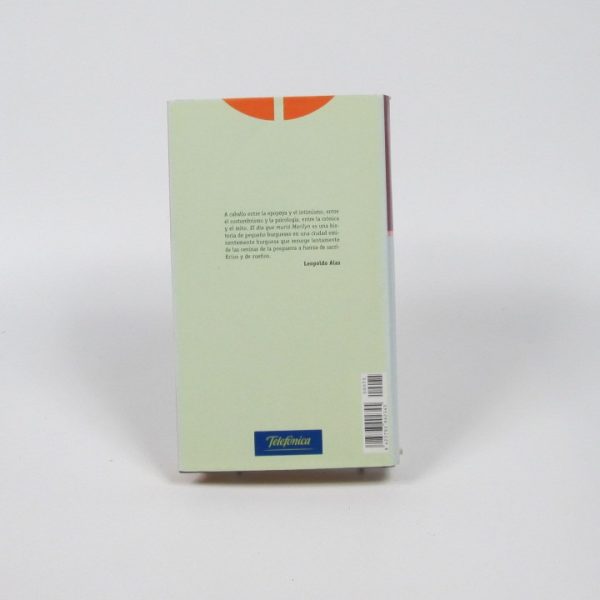 9788481303421_el-dia-que-murio-marilyn_back-17.jpg El día que murió marilyn