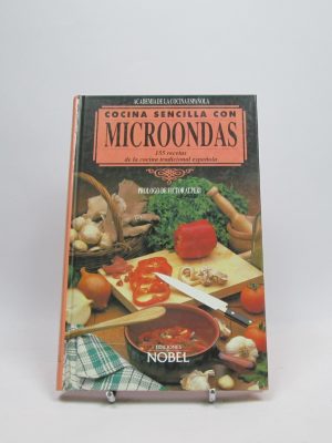 Cocina sencilla con microondas