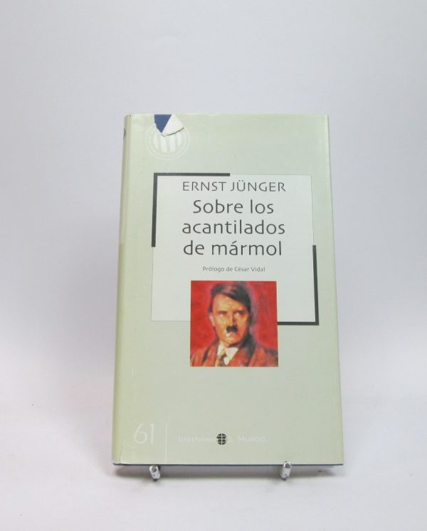 Sobre los acantilados de mármol