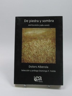 De piedra y sombra