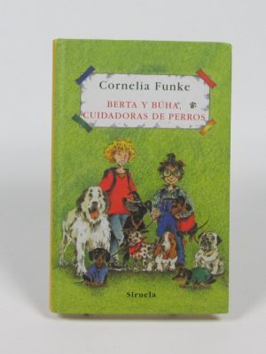 Berta y búha, cuidadoras de perros