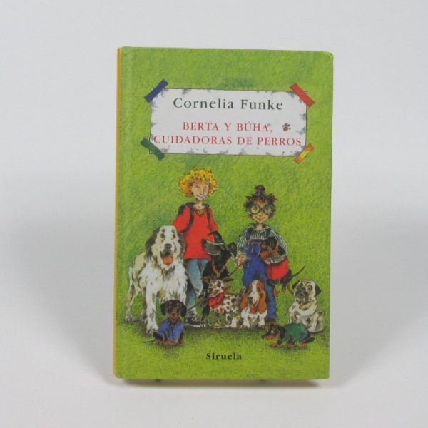 Berta y búha, cuidadoras de perros